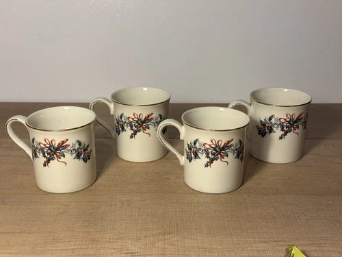 4 Vintage Lenox Winter Greetings Holly & Ribbons Coffee Mugs - Gold Trim - 1995