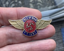 isle of man of TT  1997  Wings Pin badge Motorcycle Racing IOM superbike Manx