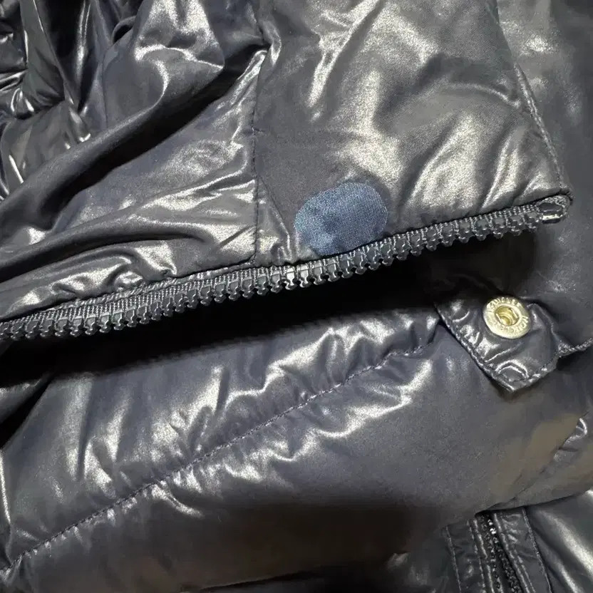 12Y Moncler New Maya Kids Padded Jacket thumbnail 8