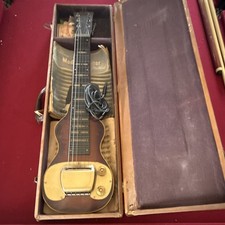 Gibson Electric Lap Steel Guitar with Case and Accessories