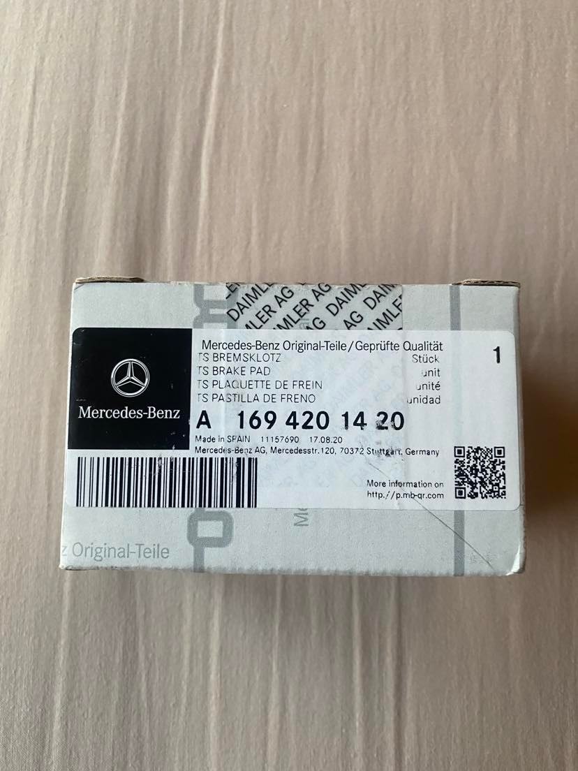 Plaquettes de frein arrière Mercedes d'origine pour Classe C W205 en céramique haute performance