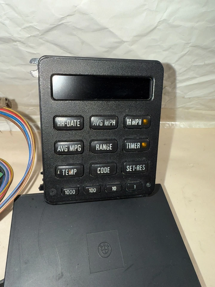 **Kit de computadora OBC BMW E23 E24 E28 E30 318i 325e 325i M3 528e M5 635CSi M6 735i Foto 3 de 4