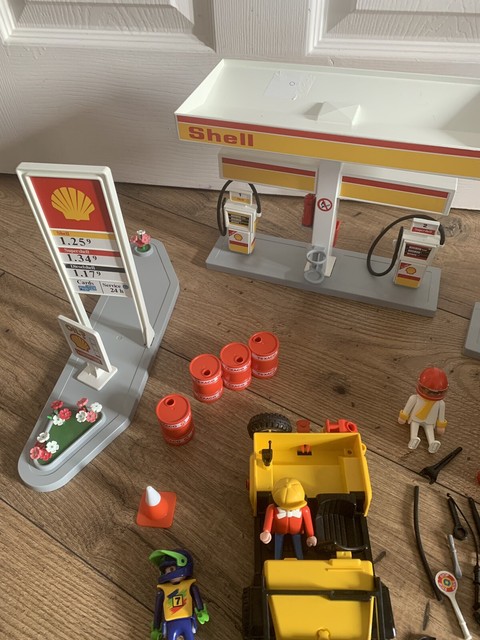 playmobil shell garage