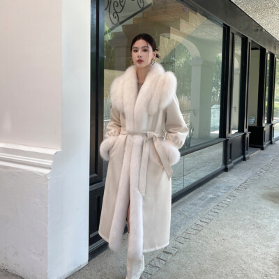 シャドーフォックス リアルファーコート クリーム白 real fur coat 冬の空気に映える☆リッチ感満載の白フォックス毛皮コートフード付