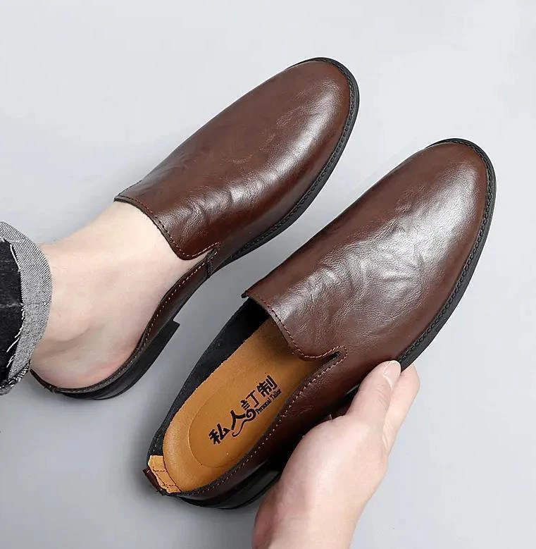 Zapatillas de cuero para hombre con punta cerrada de tacón bajo informales zapatos de fiesta mocasines talla grande Foto 2 de 4