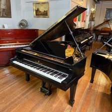 Steinway & Sons Model O Baby Grand Piano Black | Celeste Rail Feature |
