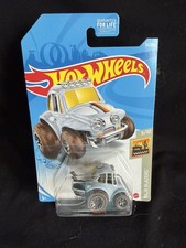 2021 Hot Wheels #33 Baja Blazers 5/10 '70 VOLKSWAGEN BAJA BUG Gray w/Brown Wheel