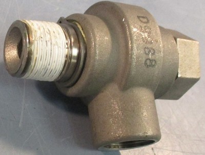 Reelcraft S600092-2 Swivel Assembly 1/2'' NPT 2-3/8'' Length 1-5/8'' Width