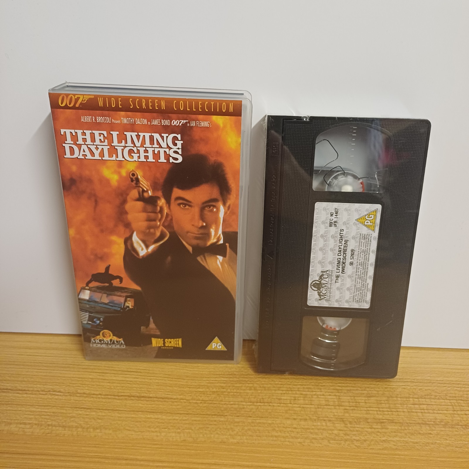 James Bond The Living Daylights VHS 007 Widescreen Collection New & Sealed VHS