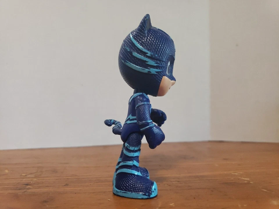 DISNEY JR.PJ MÁSCARAS 3.5 AZUL CATBOY FIGURA DE ACCIÓN JUGUETE Falta alguna pintura Foto 4 de 4