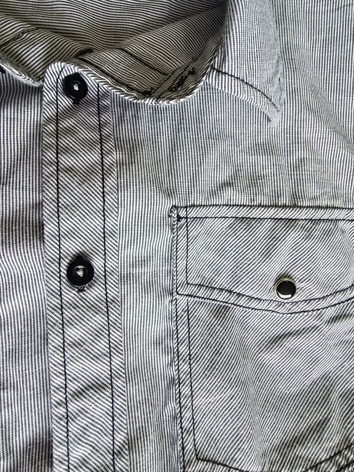 Picture 4 of 7