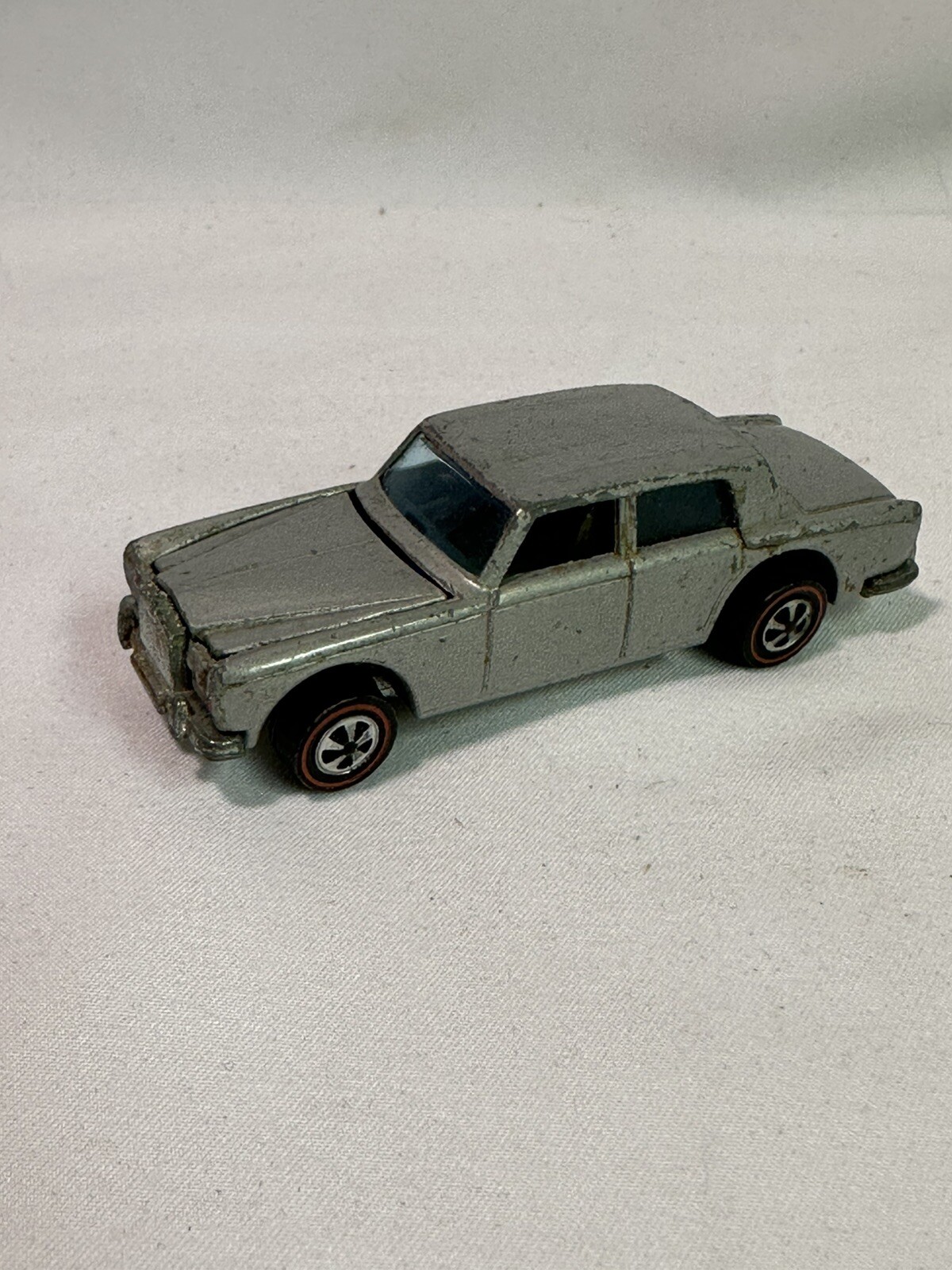 Picture 2 of 4