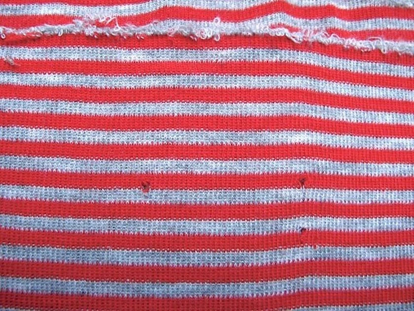 Vintage Red Gray Stripe Knit Fabric Tubular Knitted T-shirt Weight 1 Yard 60" - Image 4 of 4