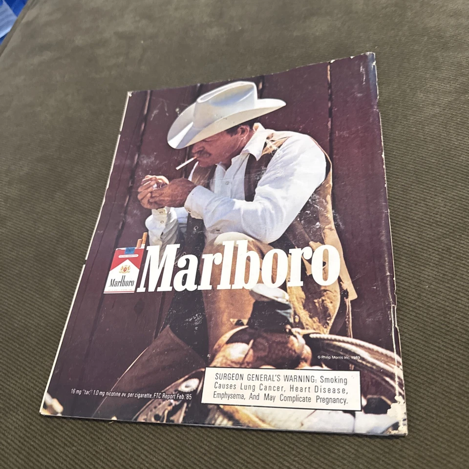 Vintage San Diego Padres Magazine May 1989 Roberto Alomar Cover, Cards Inside - Image 2 of 4