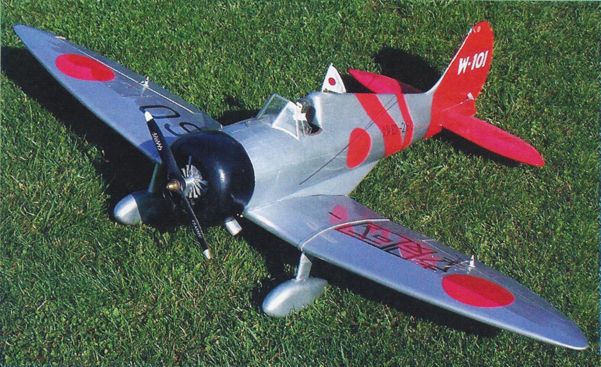 洋書 Mitsubishi A5m Claude (Yellow Series) Mitsubishi A5M Claude (Yellow Series): Januszewski, Tadeusz