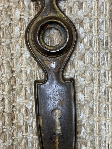 1 1/2" x 6" Antique Stamped Steel Door Knob Plate - Picture 5 of 7