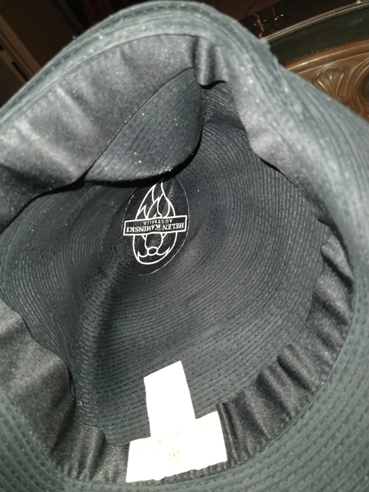 Helen Kaminski Australia Mujer’s Sombrero Negro Ala Ancha Floppy Festival Sombrero Foto 4 de 4