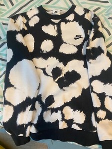 nike cow sweater
