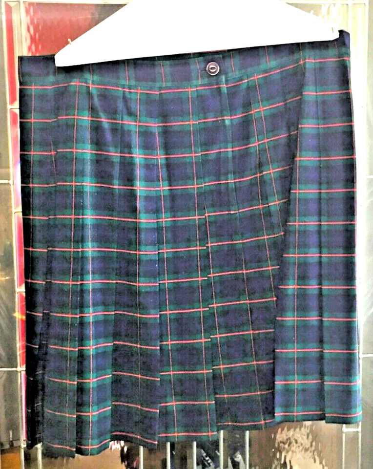 Falda uniforme a cuadros azul, rojo y verde Marlou niñas talla 20,5T cintura 42. Debajo de la rodilla Foto 2 de 4