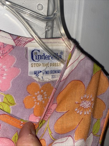 Cinderella Stop the Press Girls Size 5 Floral Dress With Smocking - Picture 3 of 6