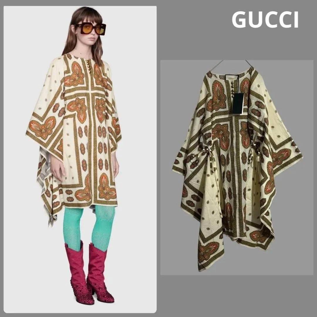 Abito Gucci tipo poncho taglia 40 pezzo unico lunghezza ginocchio tutte le stagioni casual donna