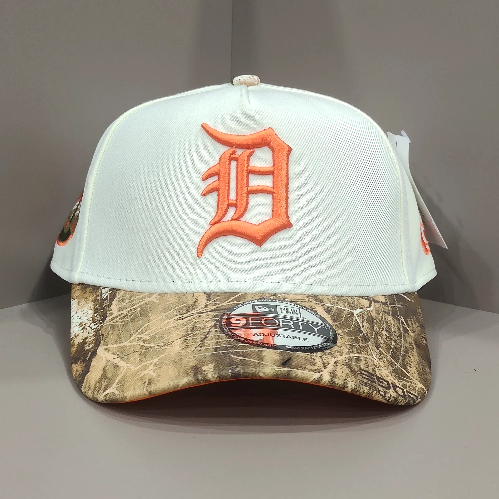 Detroit Tigers Outdoor Casual Embroidered Off White Camo Patchwork Baseball Cap
Opens in a new windo