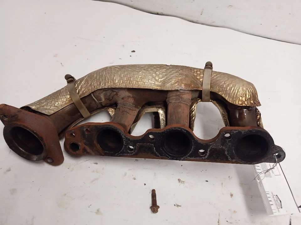 Colector de escape trasero de Pontiac Grand Prix 2003 3,8 L 11360930 Foto 3 de 4