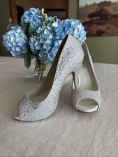 NIB Benjamin Adams London Charley Crystal Embellished Pump Shoe Sz 8.5