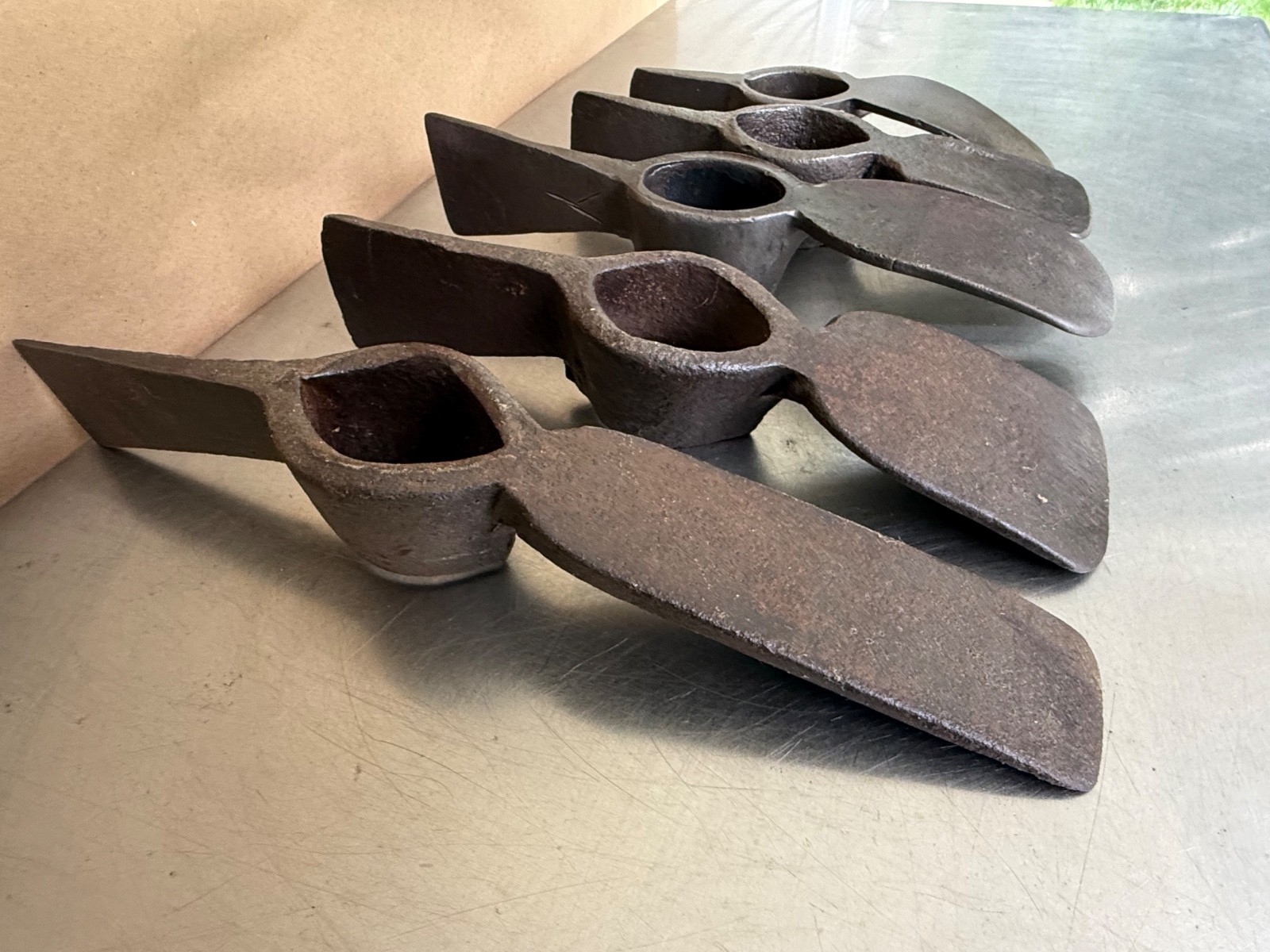 Lot of 5 Assorted Vtg. Grub Hoe  Farm Digging Garden Lawn Tool All Clean 21 lbs.