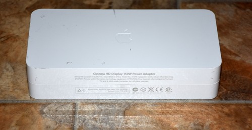 Adaptador de corriente alterna de 150 W con pantalla HD de cine original Apple A1098 - sin cable de alimentación - Imagen 2 de 4