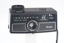 Kodak Instamatic 44 Camera Art Deco Uses 126 Film Shutter Fires FAST US SHIPPING