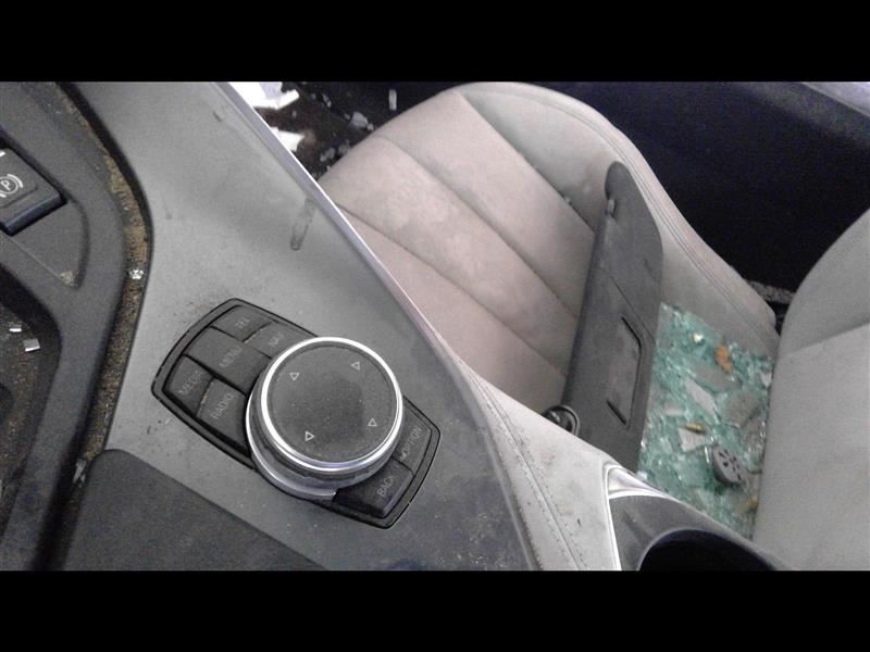 Audio Equipment Radio Controller Fits 14-17 19 BMW i8 604491
