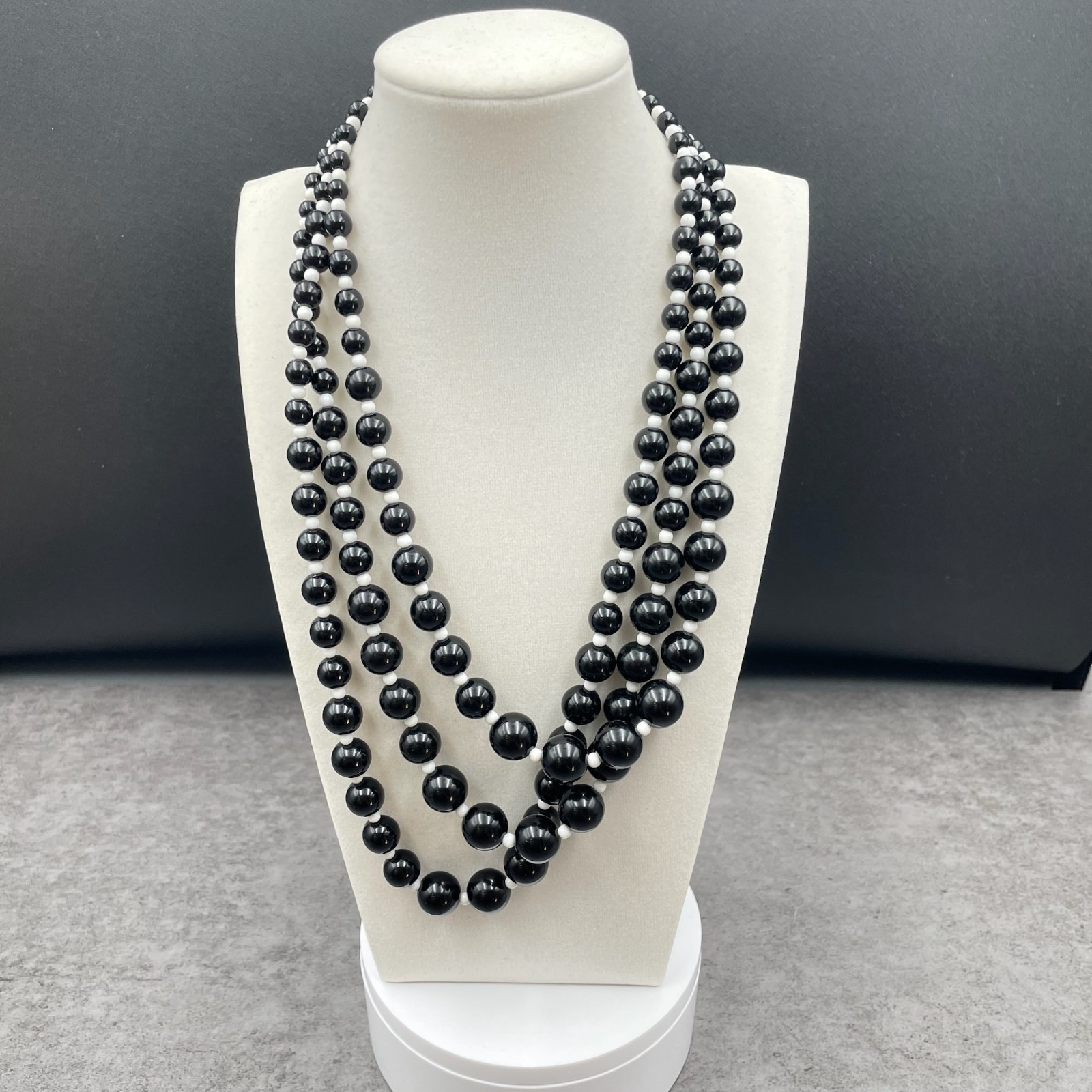 Classic Black White Adjustable Triple-Stranded Be… - image 1