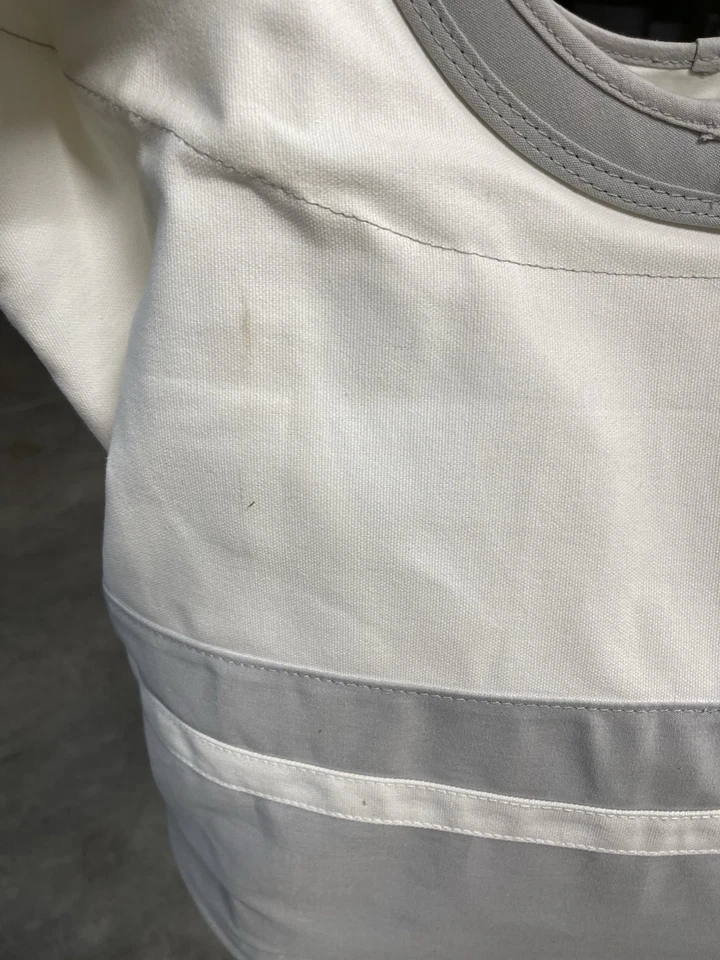 Cesta de lavandería Pottery Barn Kids de tela con asa Foto 3 de 4