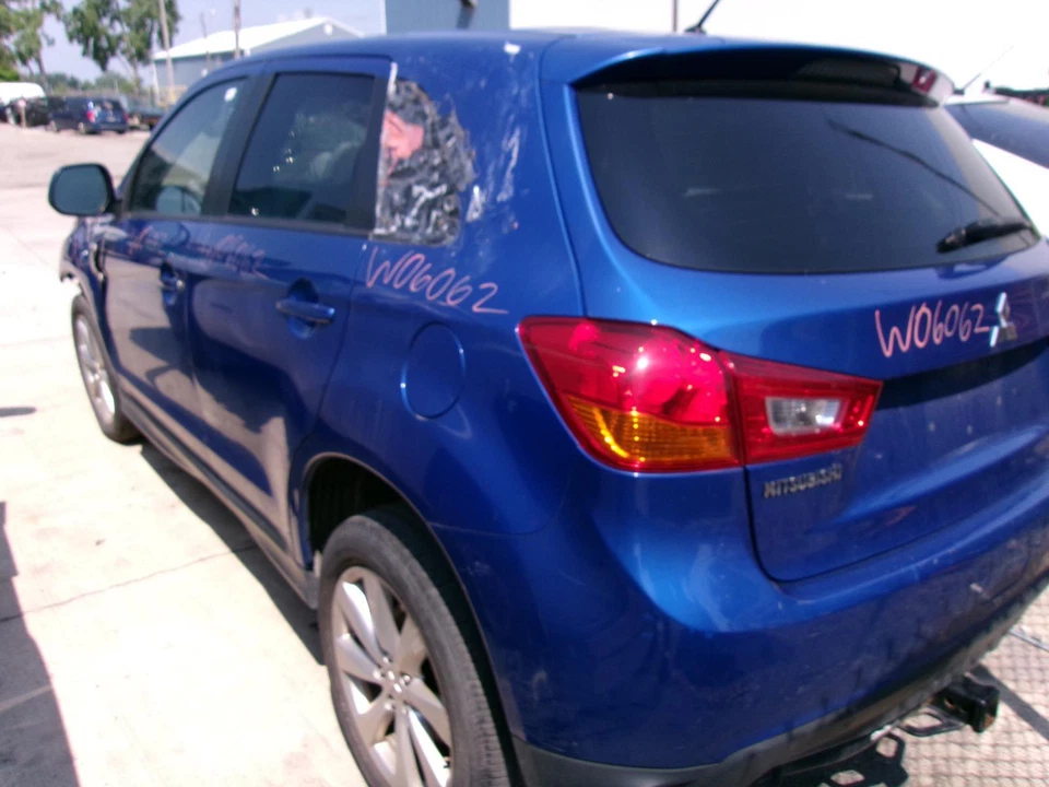 Used Brake Master Cylinder fits: 2015 Mitsubishi Outlander sport AT Grade A - Image 3 of 4