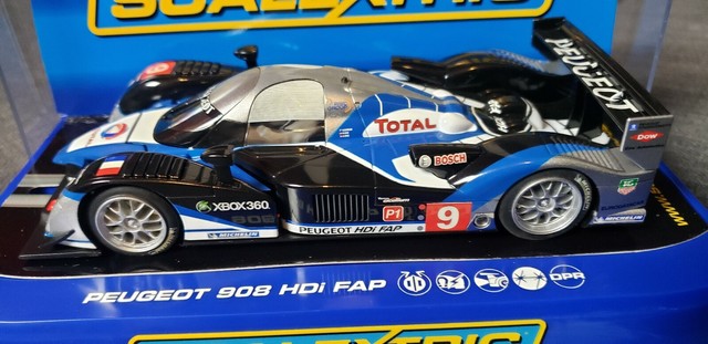 scalextric peugeot 908 hdi fap