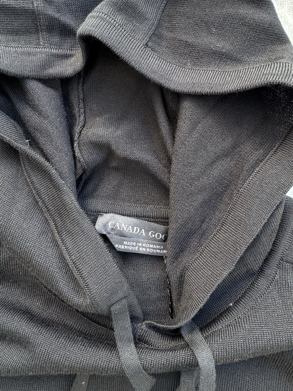 Felpa con cappuccio Canada Goose Welland Nera Taglia Media Maglione Pullover in maglia