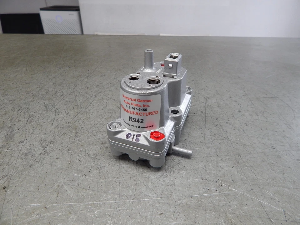 450SL 450SLC 450SEL 450SE 280SL 280 Warm Up Regulator 0438140015 REMANUFACTURED - Image 2 of 4