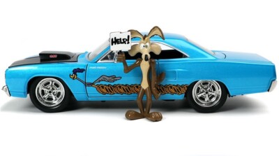 Jada Hollywood Rides 1/24 Looney Tunes 1970 Plymouth Road Runner