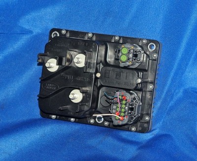 2013-2017 Range Rover & Sport L405 L494 Rear Battery Power Supply Box OEM