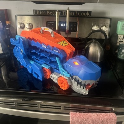 T Rex Hot Wheels Hauler Semi Garage Blue Dinosaur T Rex Stores 20 Cars Matchbox