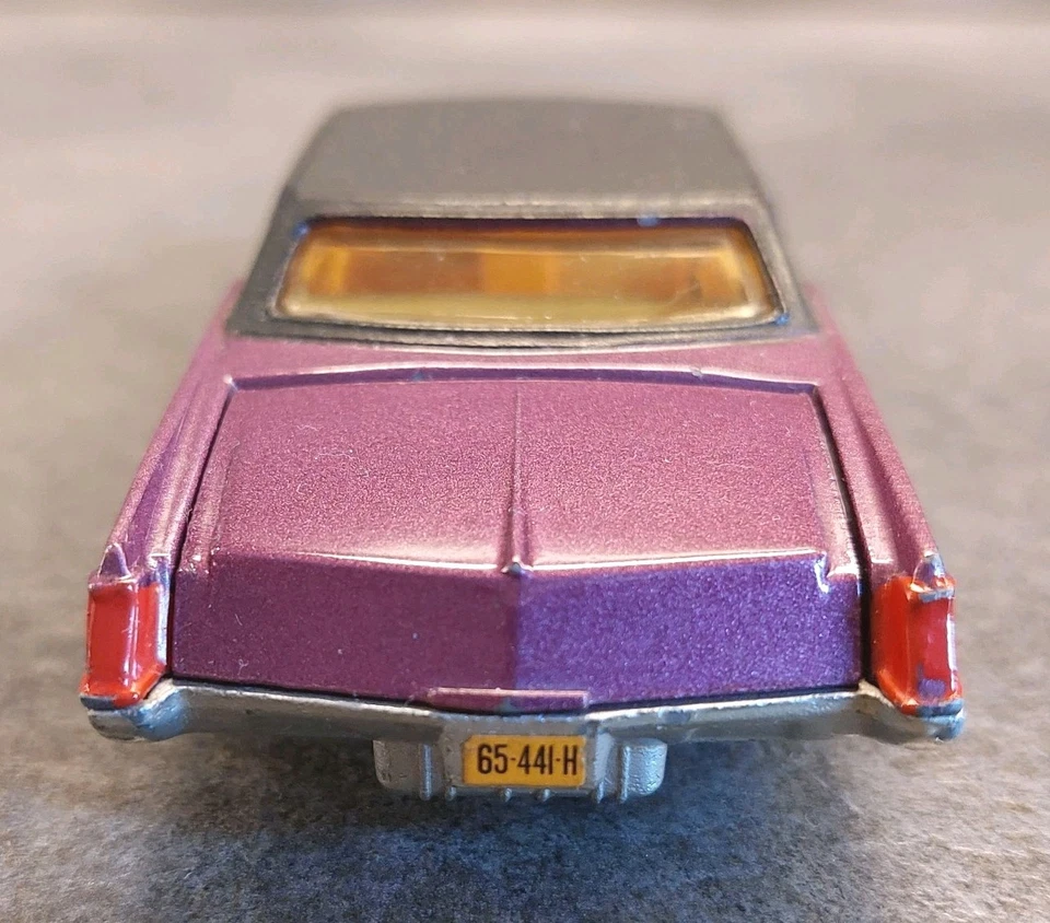 DINKY TOYS GB # 175 CADILLAC ELDORADO Made in England Scala 1:43 dal 1969   1972 - Immagine 4 di 4