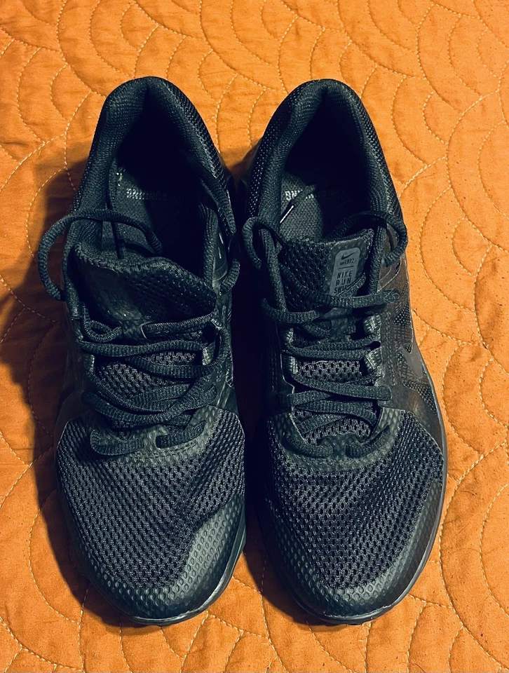 Size US 9. Nike Revolution 7 ? All Black Athletic Running Shoes UNISEX - Image 2 of 4