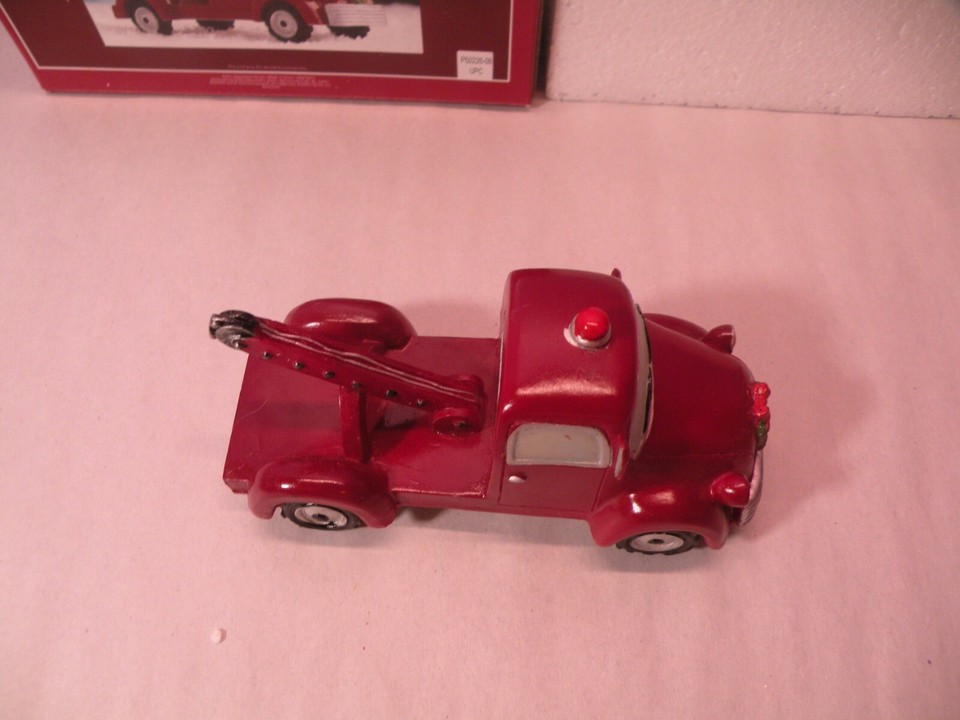 Kohl's St. Nicholas Square Christmas Village TOWING COMPANY Red Tow