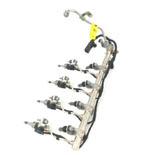 Genuine Chevrolet Malibu 1.8L HYBRID Fuel Rail Injector Assembly Set w/ Harness