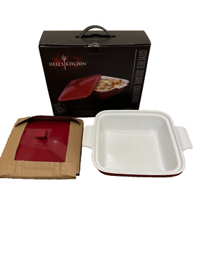 Hell s Kitchen 1.5 Qt Square Red Stoneware Casserole with Lid   New in Box
