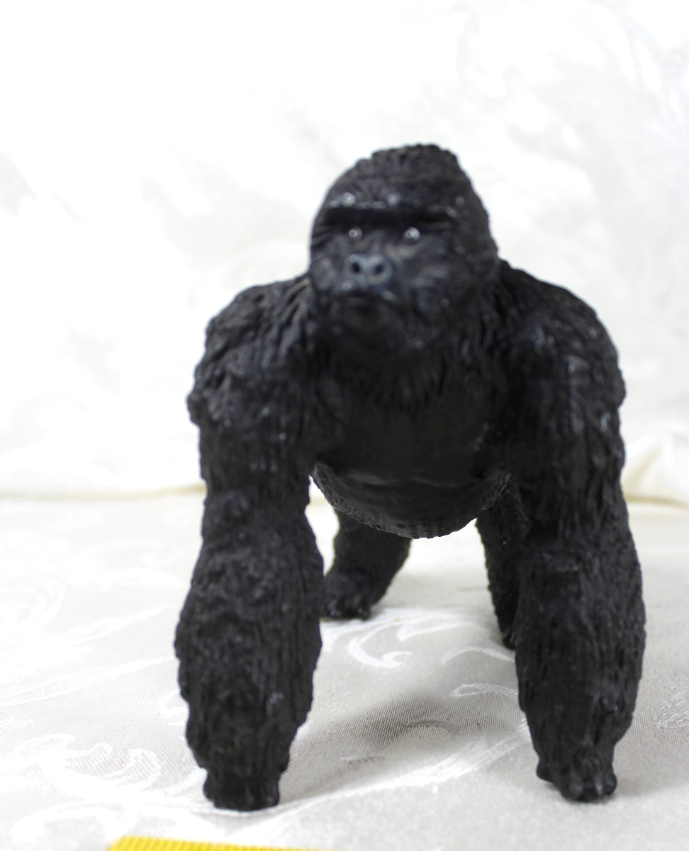 1990 Safari Ltd. GORILLA Figure Toy 6