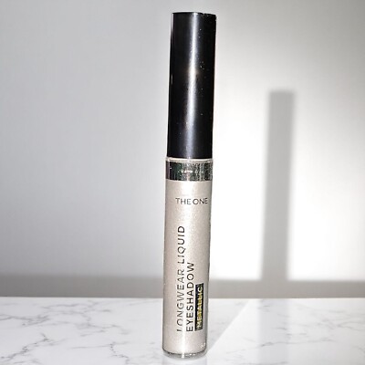 THE ONE Longwear Flüssig Liquid Lidschatten Metallic Lilac Wasserfest Top