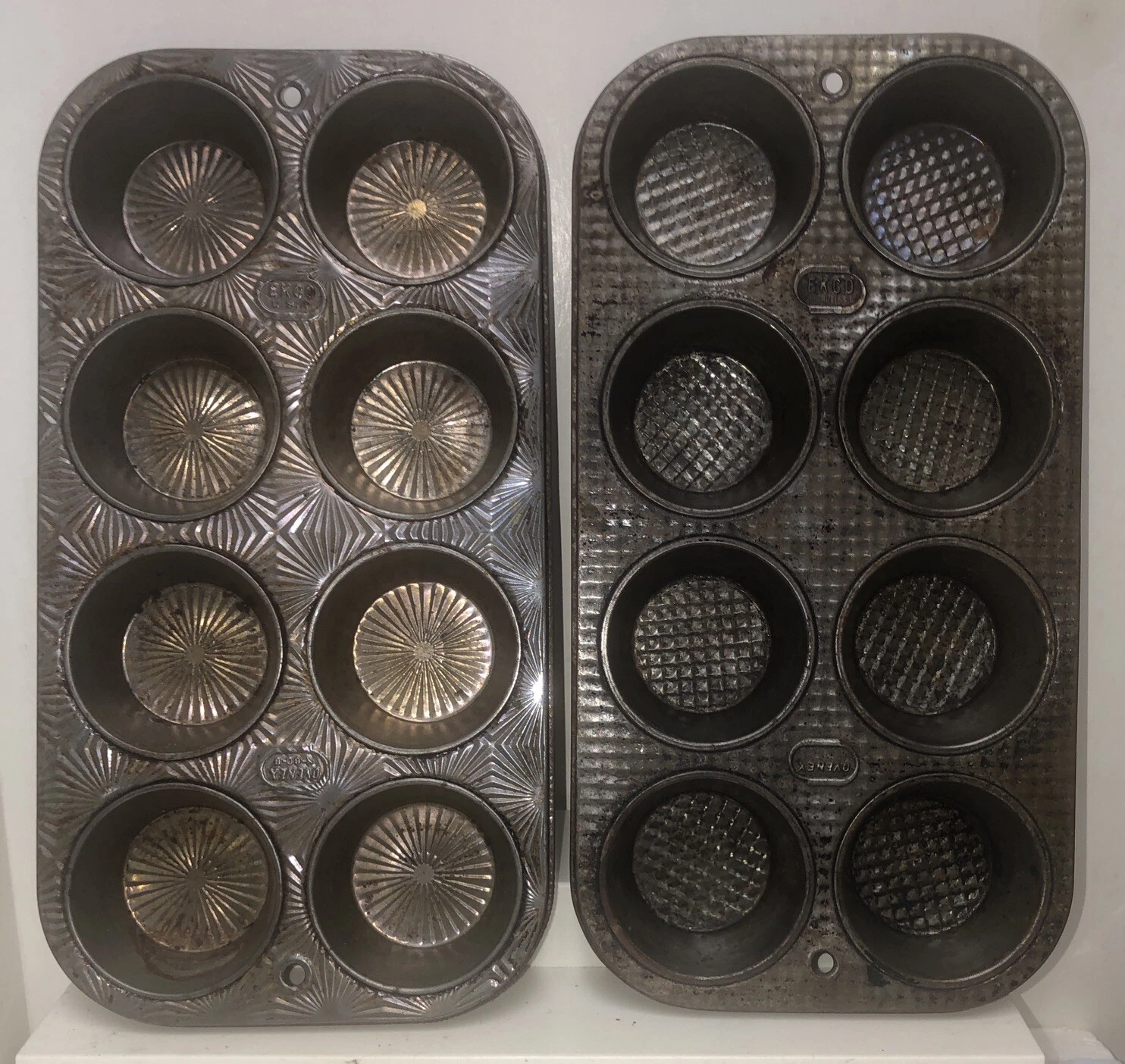 2- Ekco Ovenex Muffin Tins Cupcake Baking Pans 1- Waffle 1- Starburst vtg USA