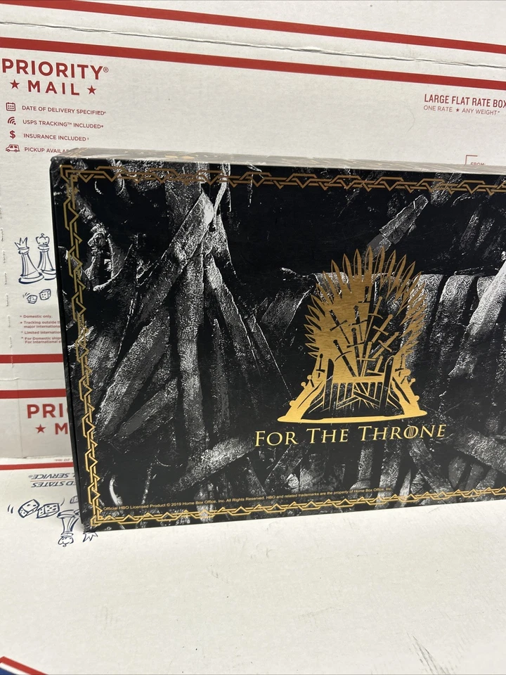 Game of Thrones Collector's Chess Set 32 Custom Sculpt Chess Piece NICE - Image 3 of 4